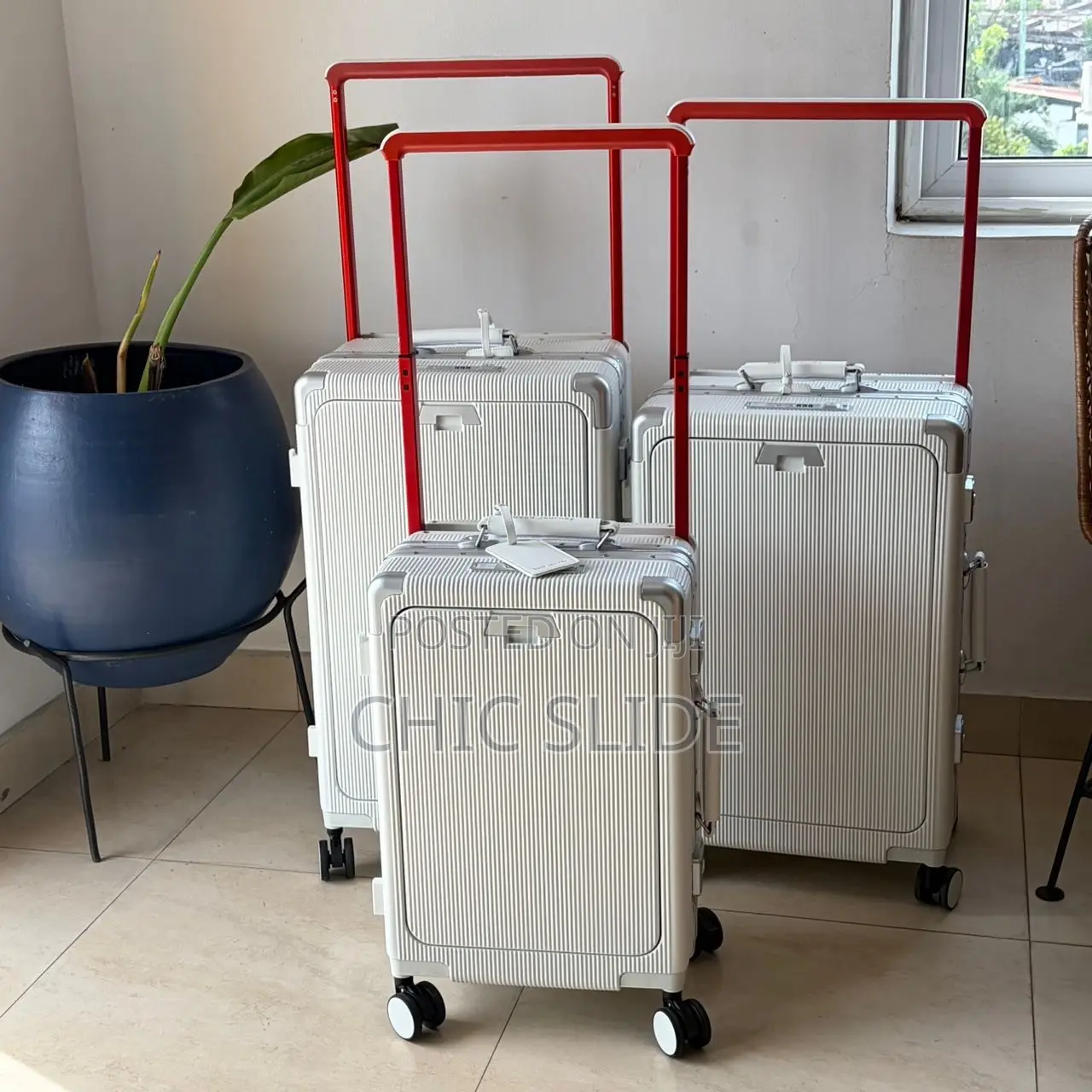 3 Sets Traveling Suitcases