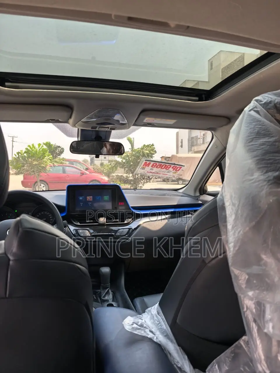 Toyota C-HR Limited 2022 White