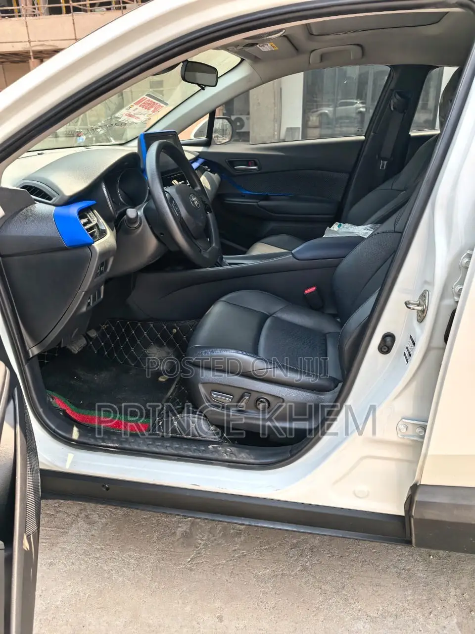 Toyota C-HR Limited 2022 White