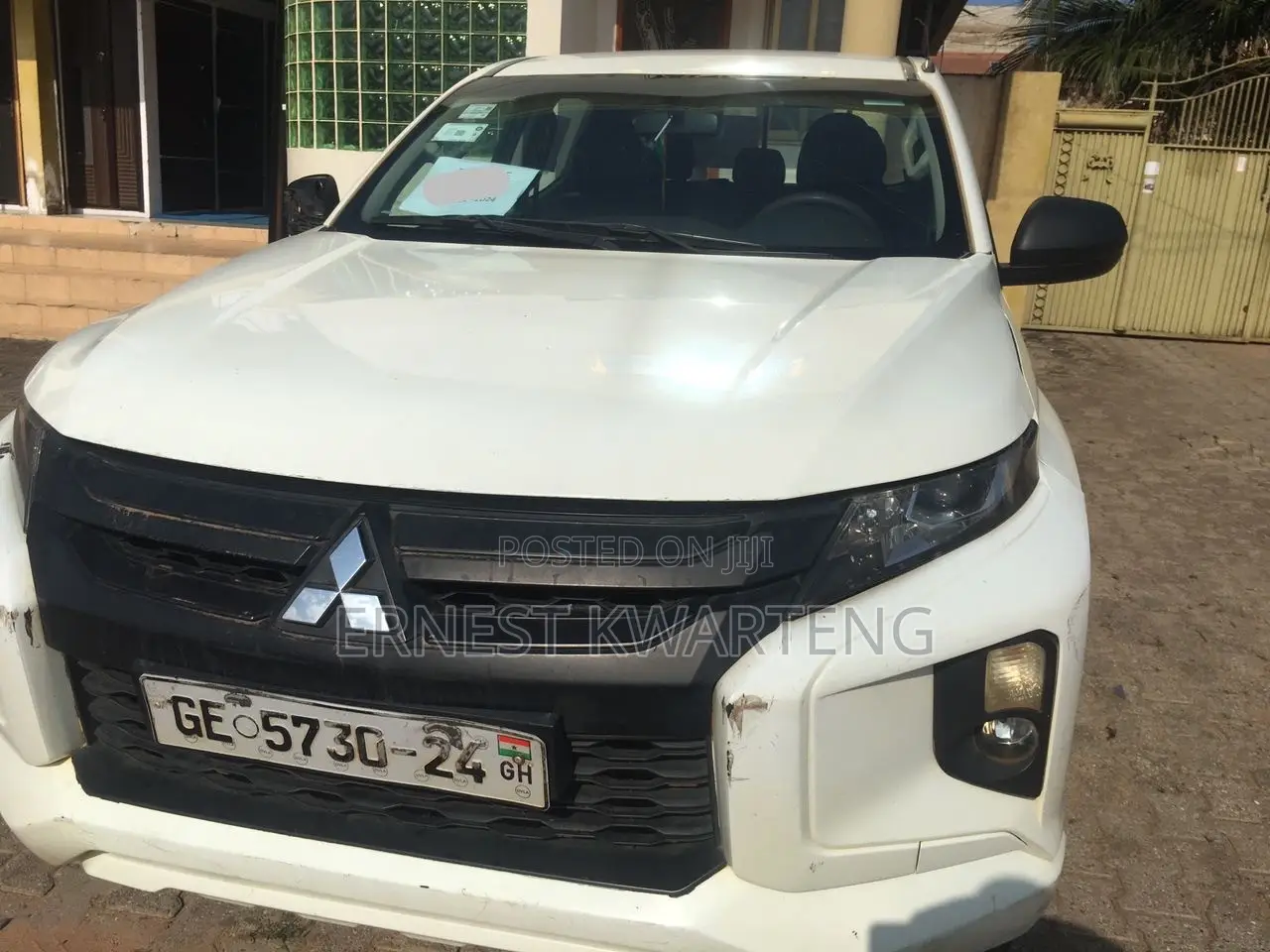 Mitsubishi L200 2023 White