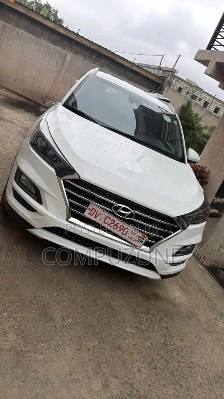 Hyundai Tucson Value AWD 2019 White