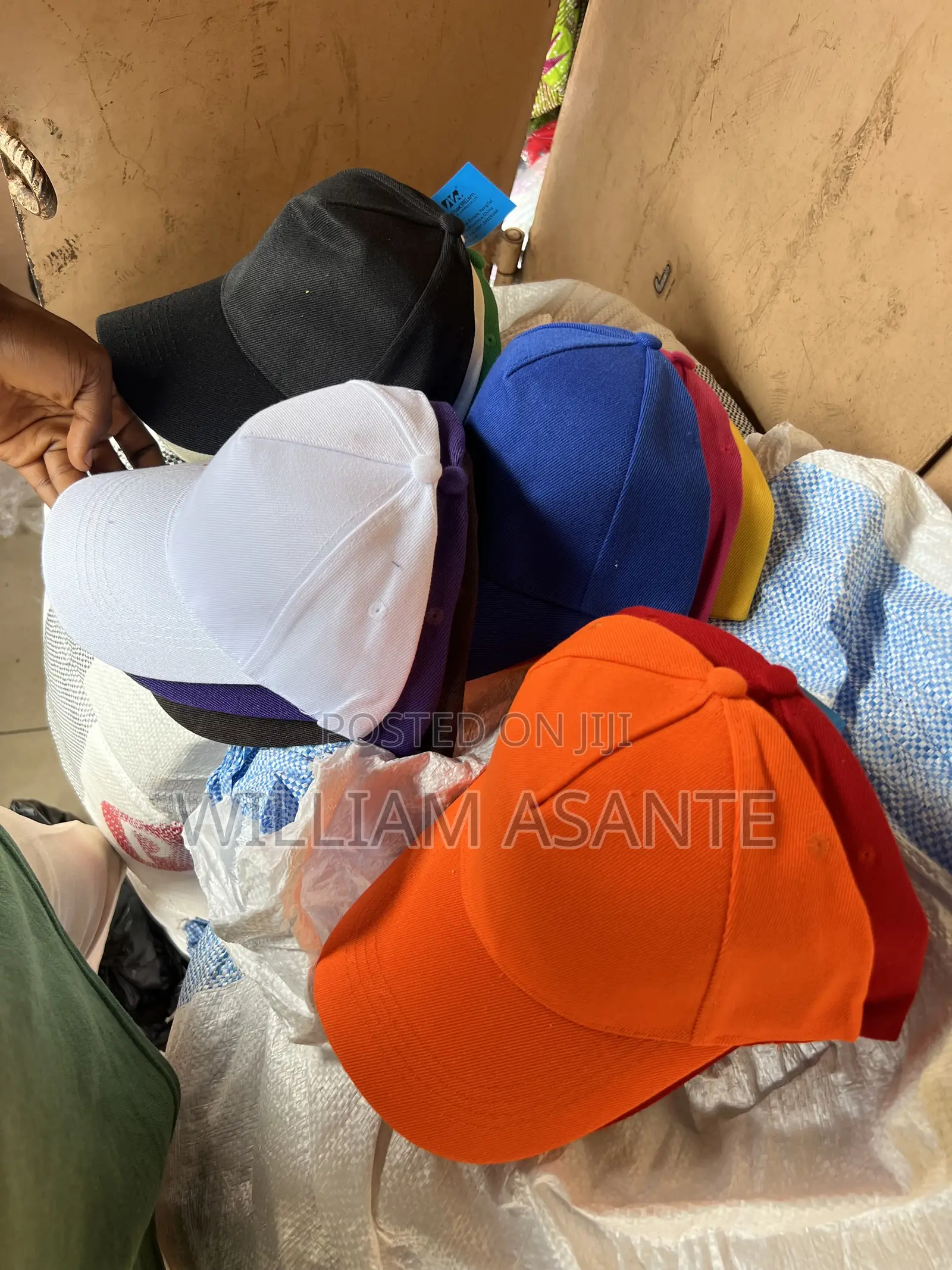 Plain Baseball Caps in All Colors