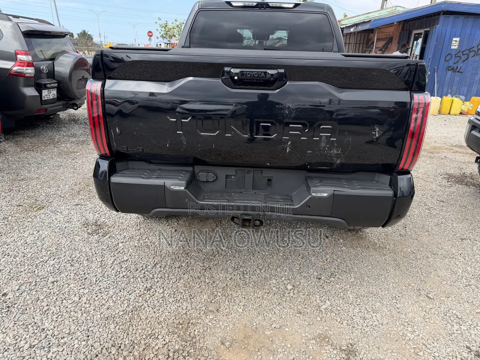 Toyota Tundra Limited CrewMax 4WD SB w/5.5' Bed 2026 Black