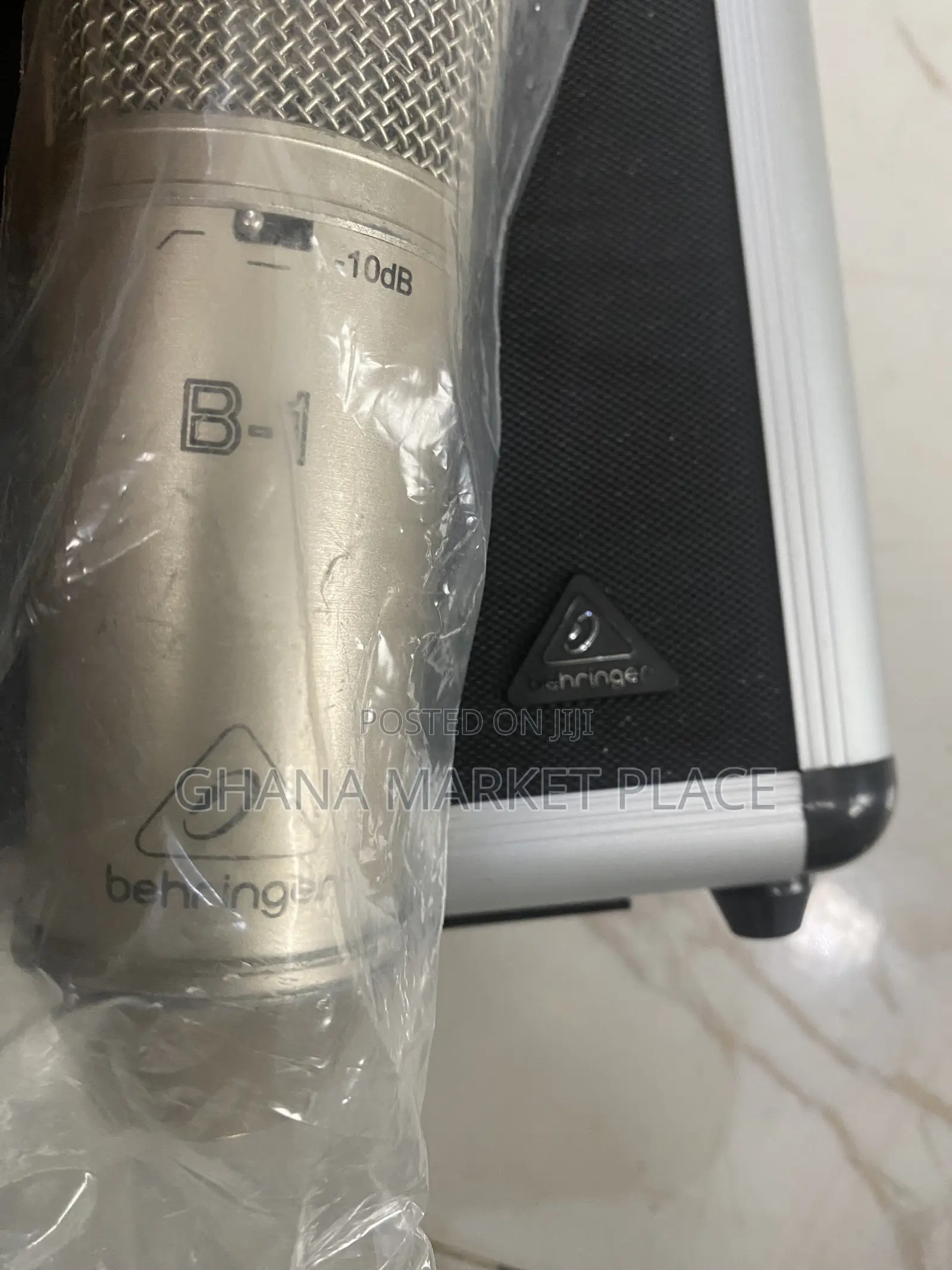 Behringer B-1 Professional Condenser Microphone