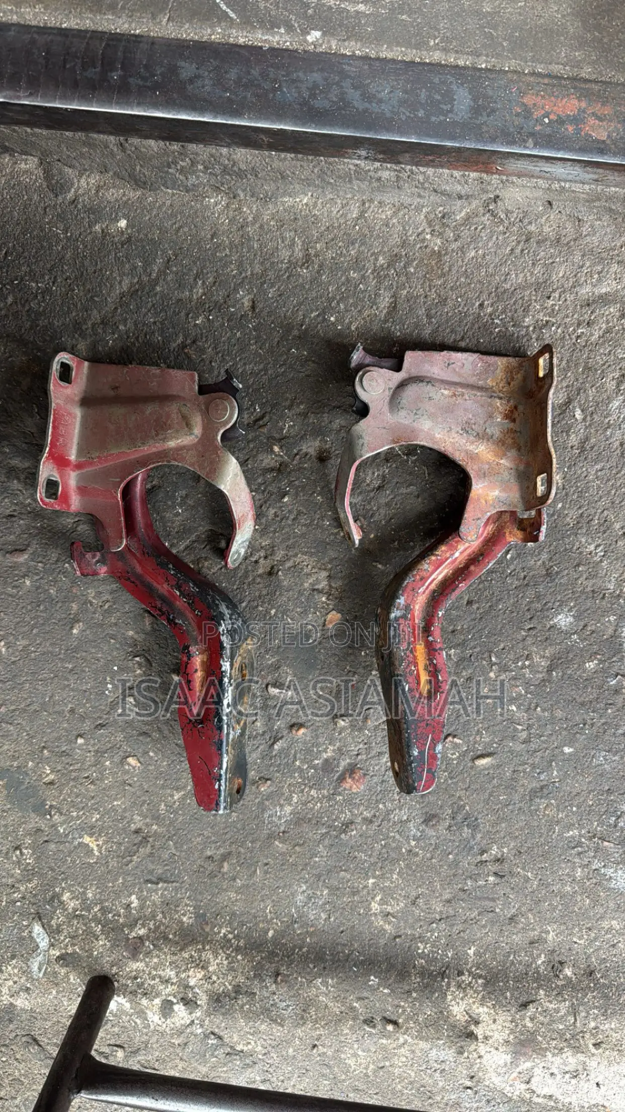 Rogue / Xtrail 2014,2015,2016,2017,2018,2019,2020 Bonnet Hinge/Inches