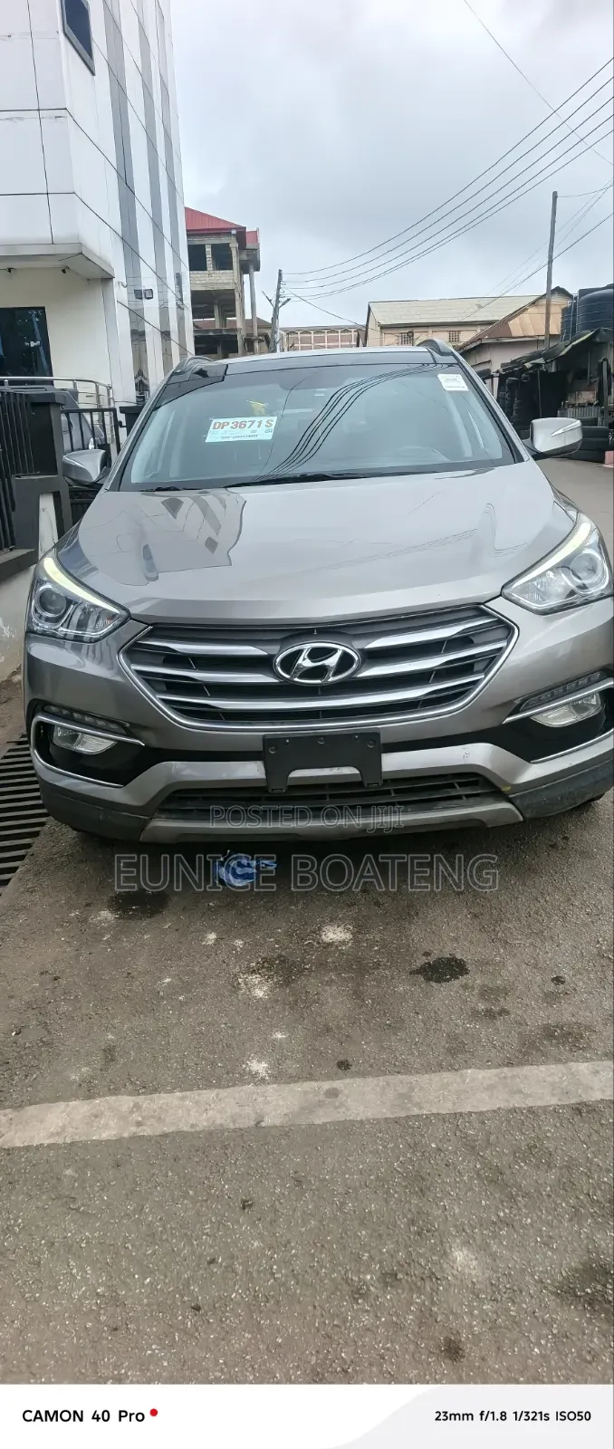 Hyundai Santa Fe 2018 Gray