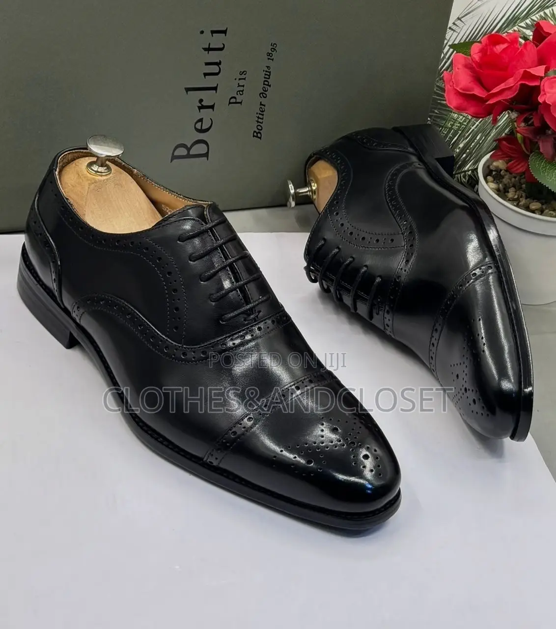 Black Leather Semi-Brogue Oxford Dress Shoes