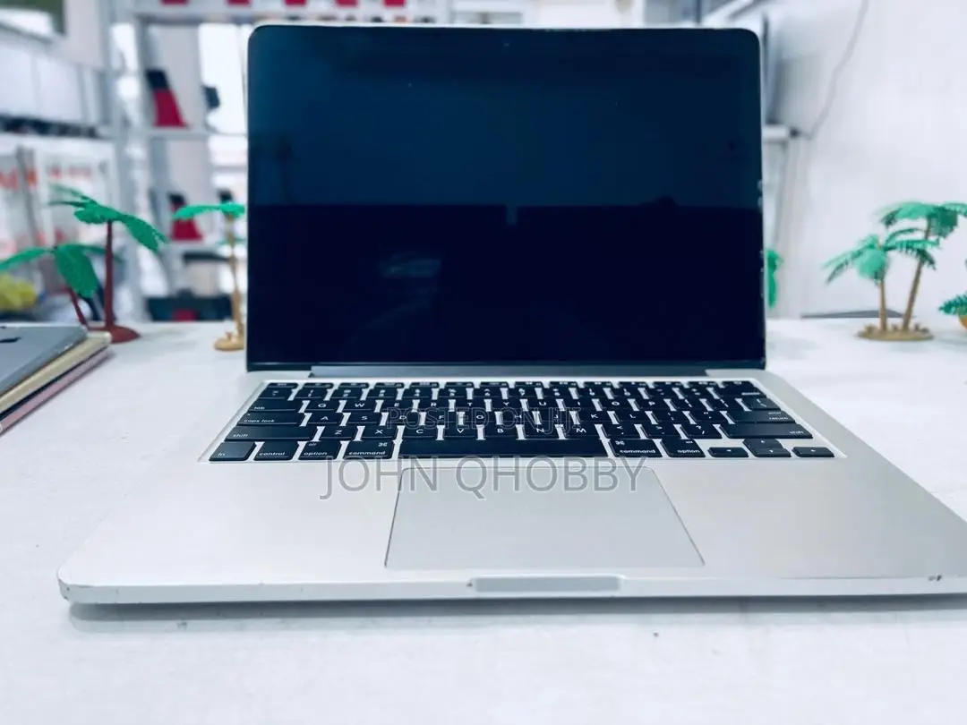 Laptop Apple MacBook Pro 2015 8GB Intel Core i5 SSD 256GB