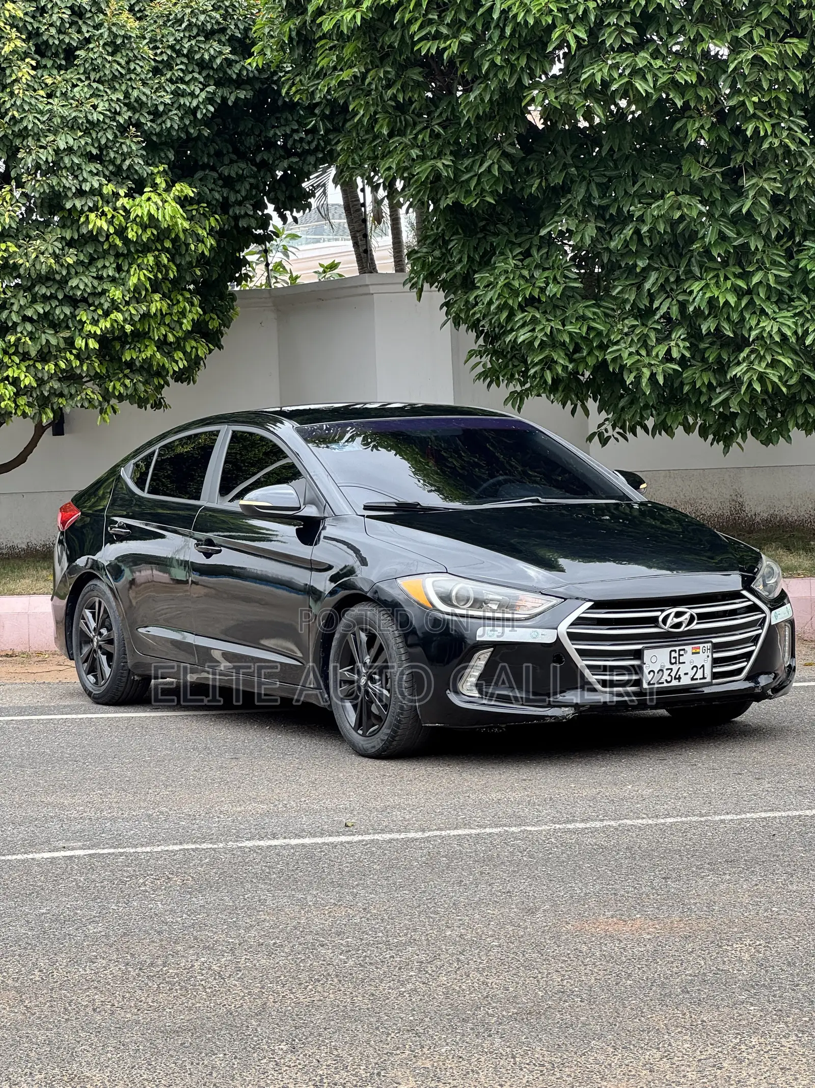 Hyundai Elantra ECO Sedan FWD (1.4L 4cyl 7A) 2017 Black