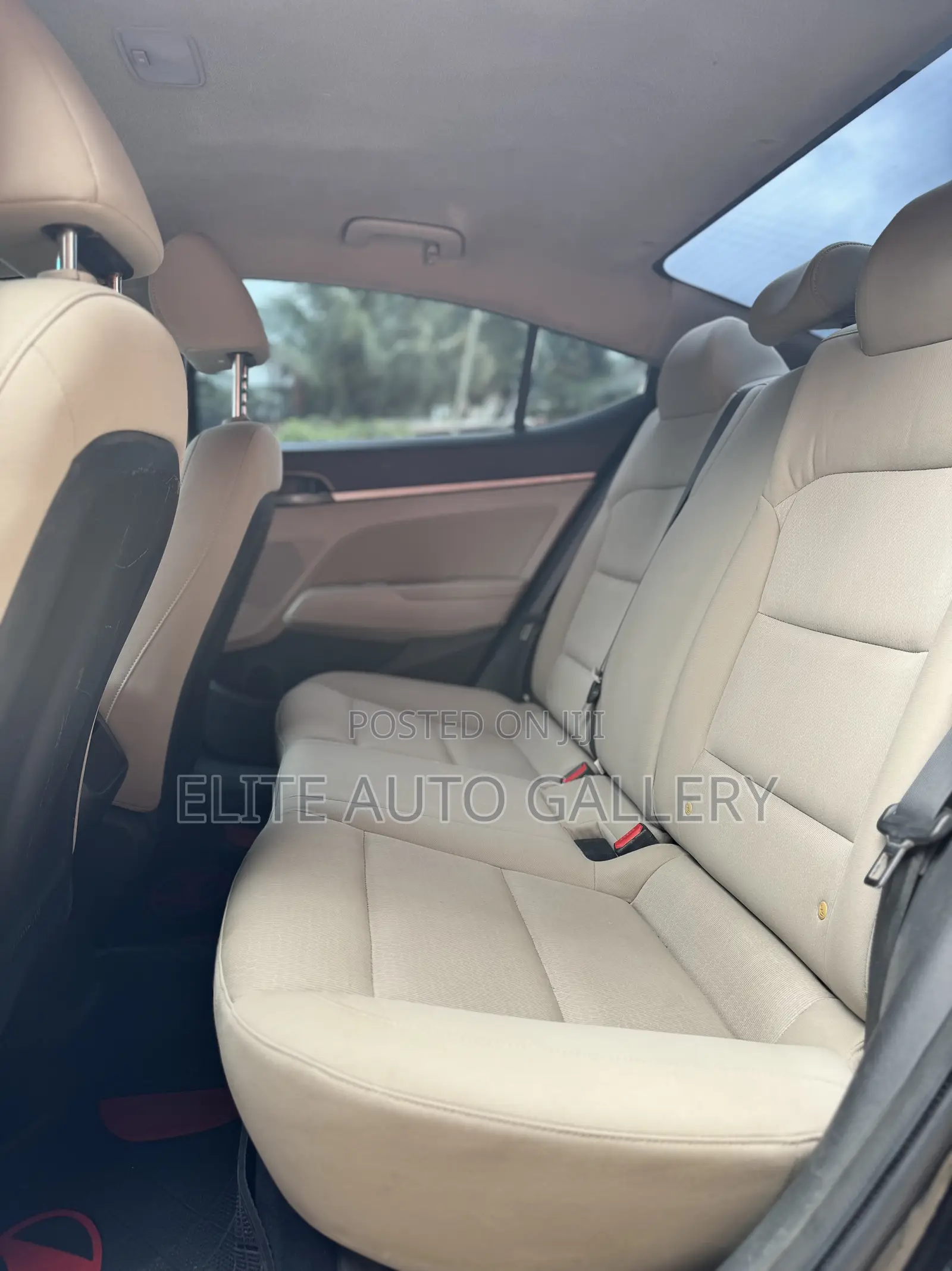 Hyundai Elantra ECO Sedan FWD (1.4L 4cyl 7A) 2017 Black