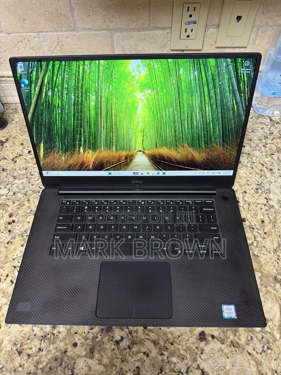 Laptop Dell XPS 15 7590 16GB Intel Core i5 SSD 256GB