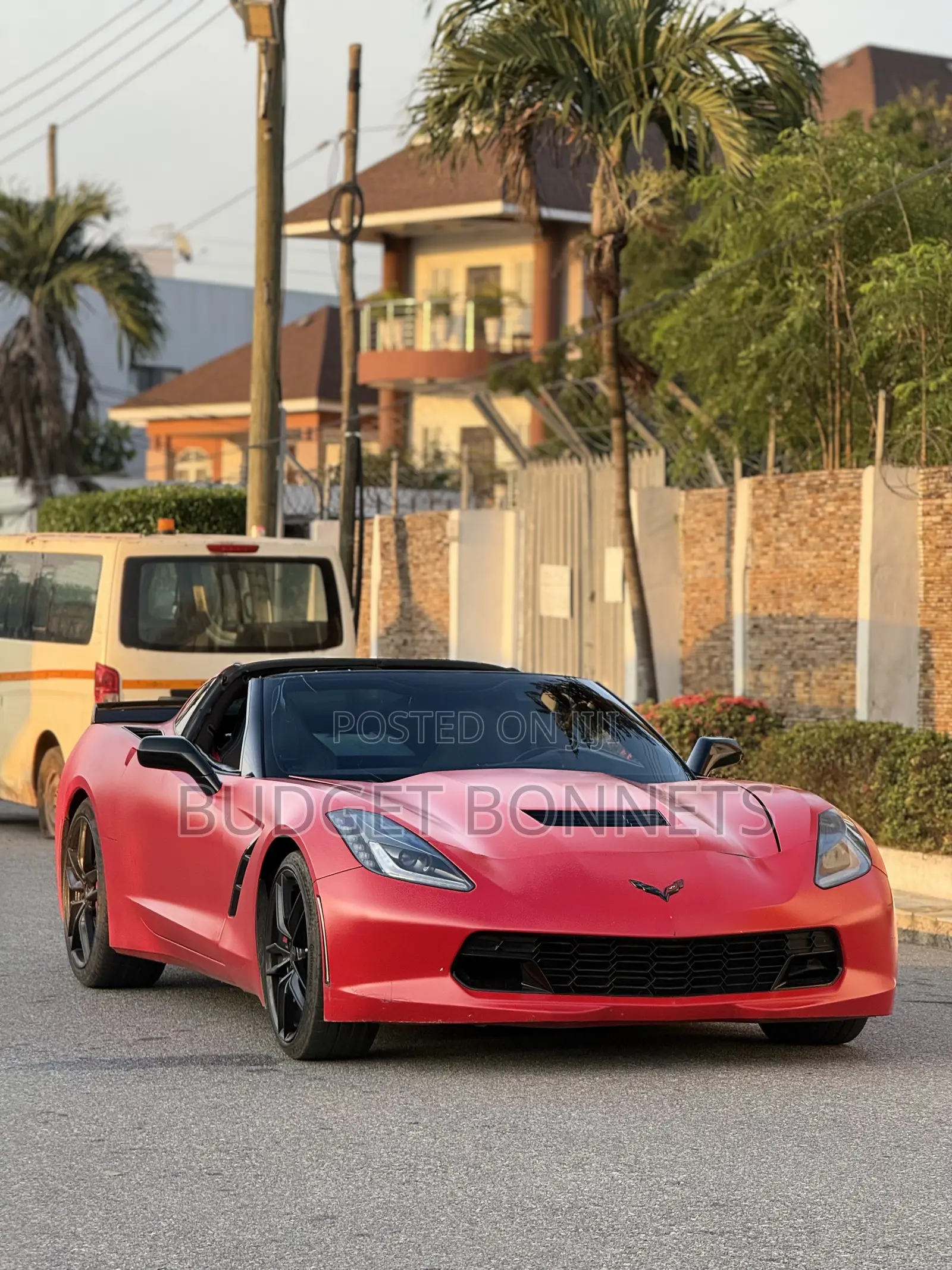 Chevrolet Corvette Stingray Z51 2dr Convertible w/2LT (6.2L 8cyl 7M)