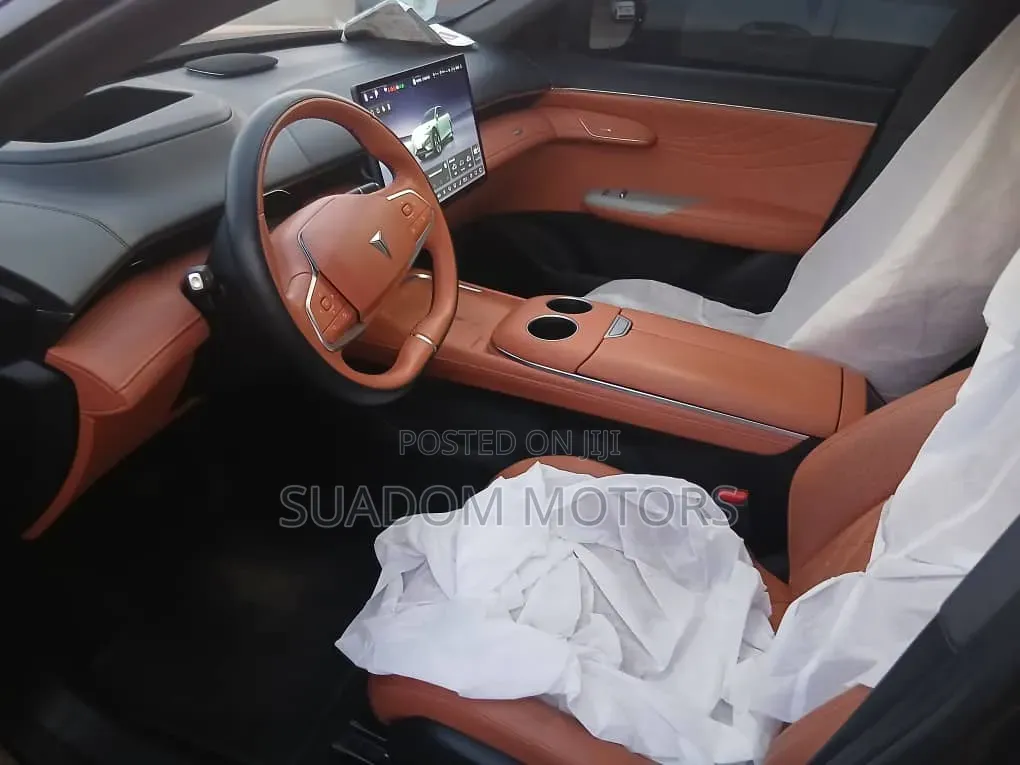 New Changan Eado Plus 2025 Gray