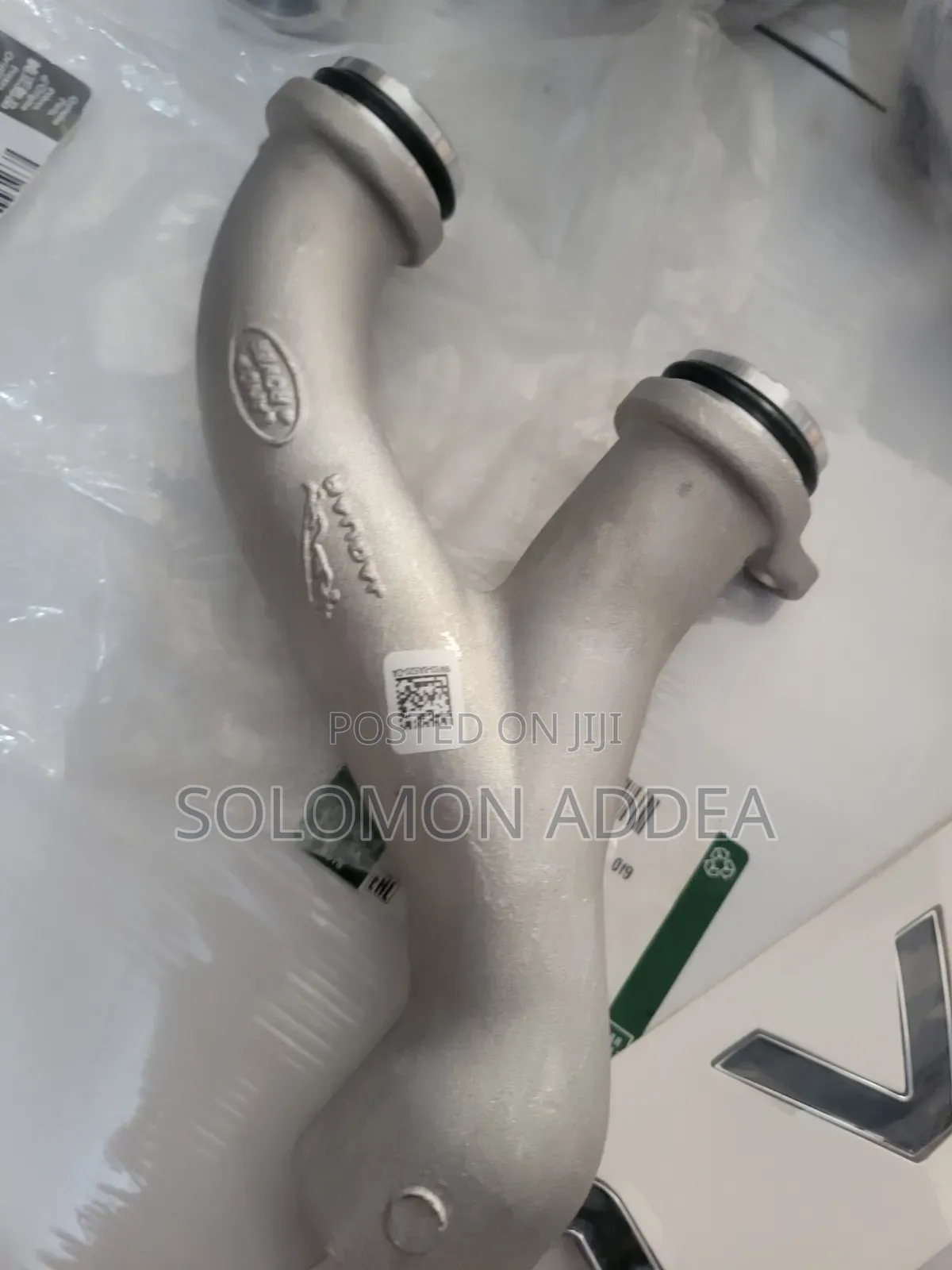 Genuine Land Rove Water Outlet Range Rover Sport / Discovery Velar
