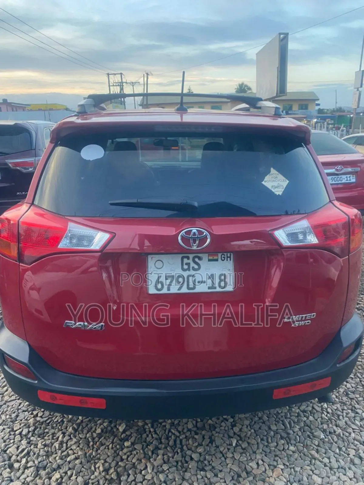 Toyota RAV4 2015 Red
