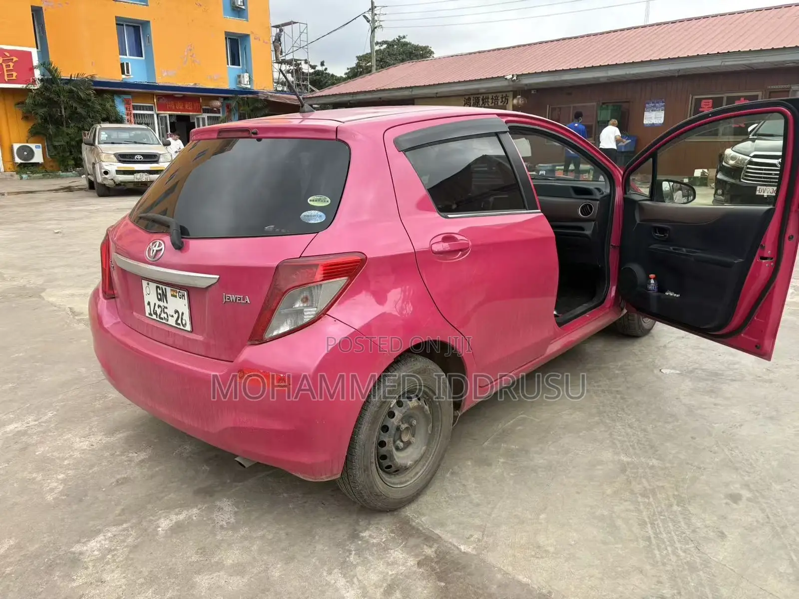 Toyota Yaris L Hatchback 3dr 2014 Red