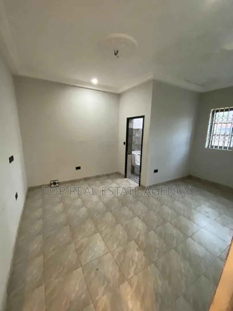 2bdrm Apartment in Pokuasi, Pokuase for rent