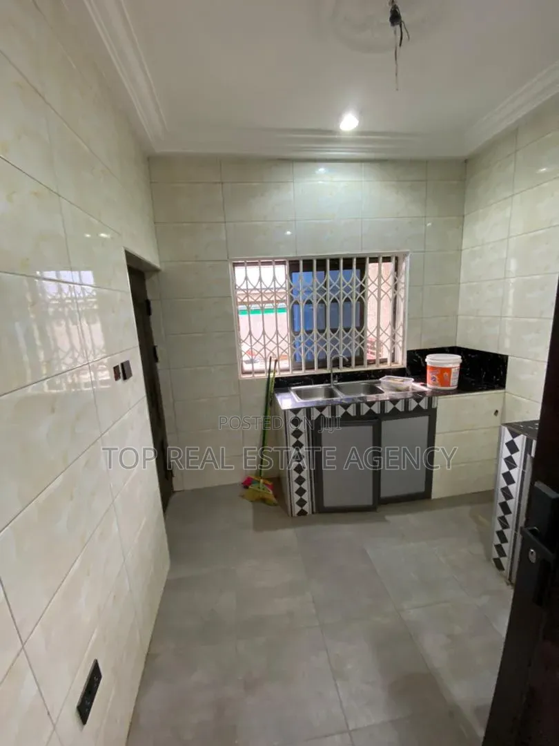 2bdrm Apartment in Pokuasi, Pokuase for rent