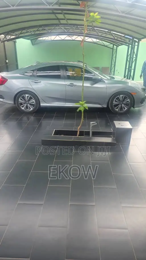 Honda Civic EX-T Sedan 2018 Gray