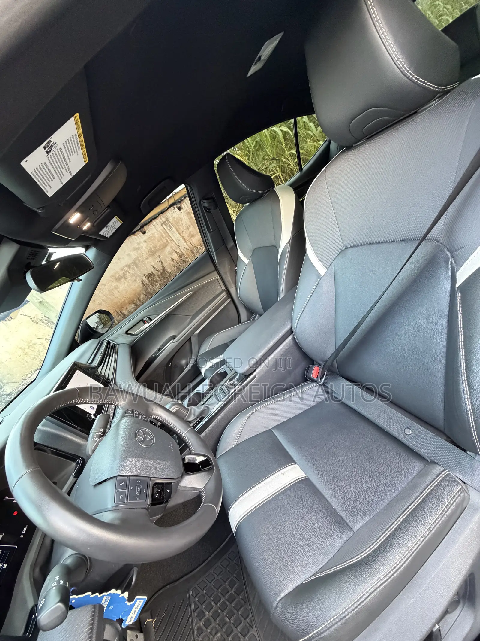 Toyota Camry SE 2025 Black