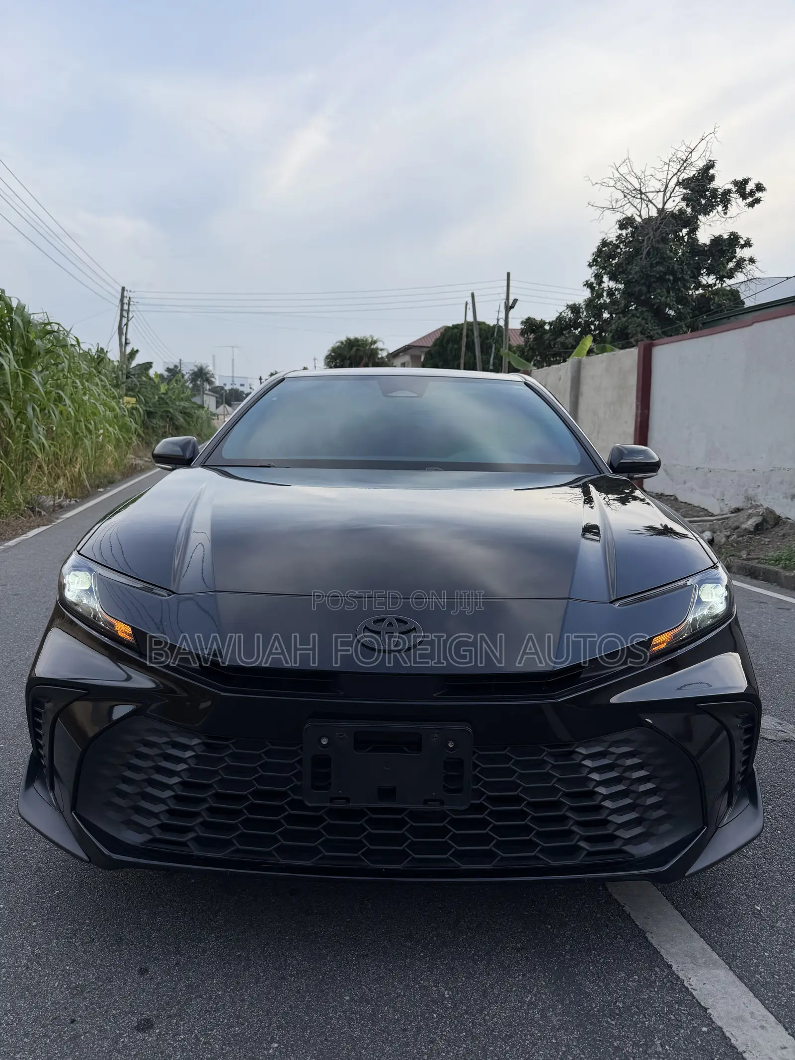 Toyota Camry SE 2025 Black
