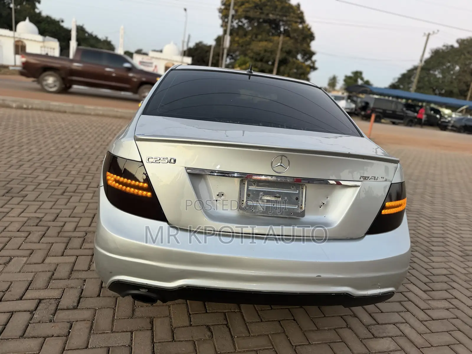 Mercedes-Benz C250 2014 Silver