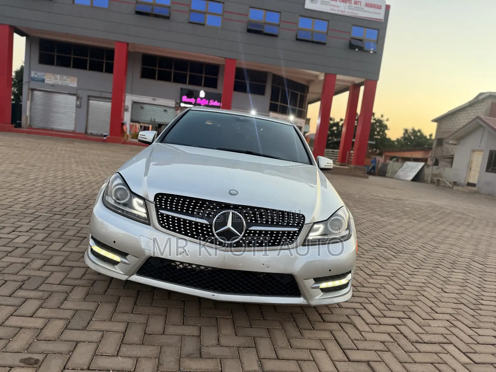 Mercedes-Benz C250 2014 Silver