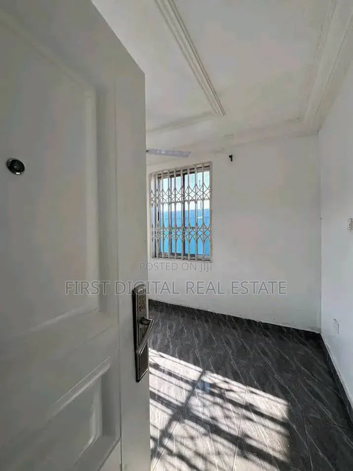 4bdrm House in First Digital Real, West Hills Mall Area for sale