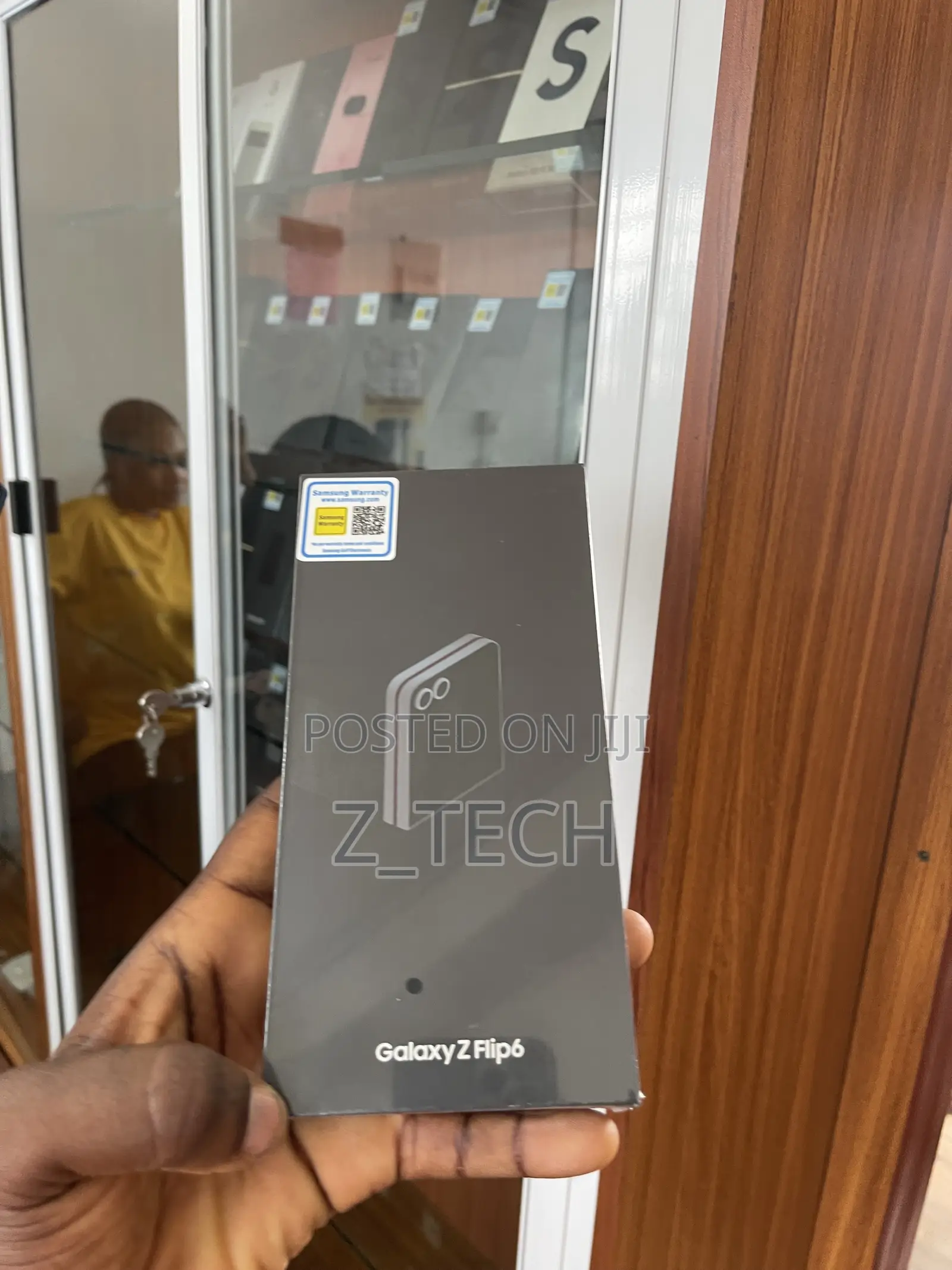 New Samsung Galaxy Z Flip6 256 GB Black