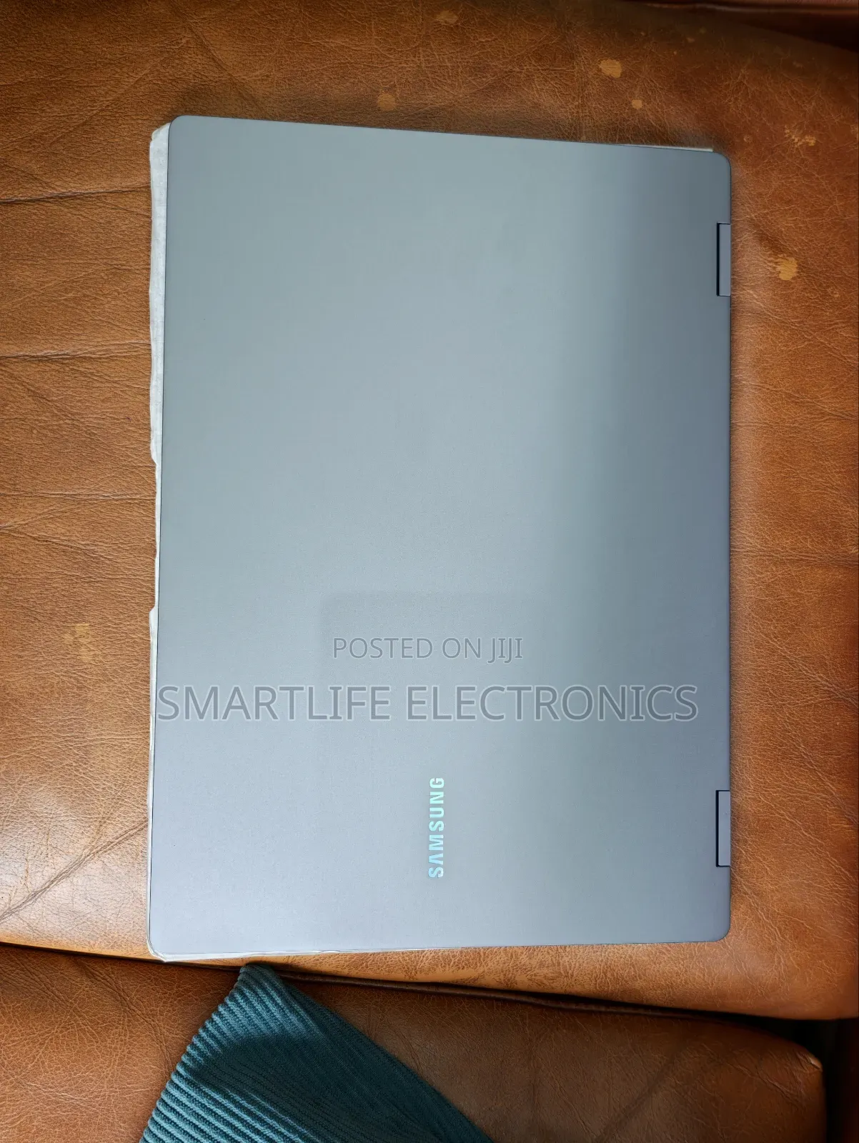 New Laptop Samsung Galaxy Book5 Pro 16GB Intel Core Ultra 7 SSD 512GB