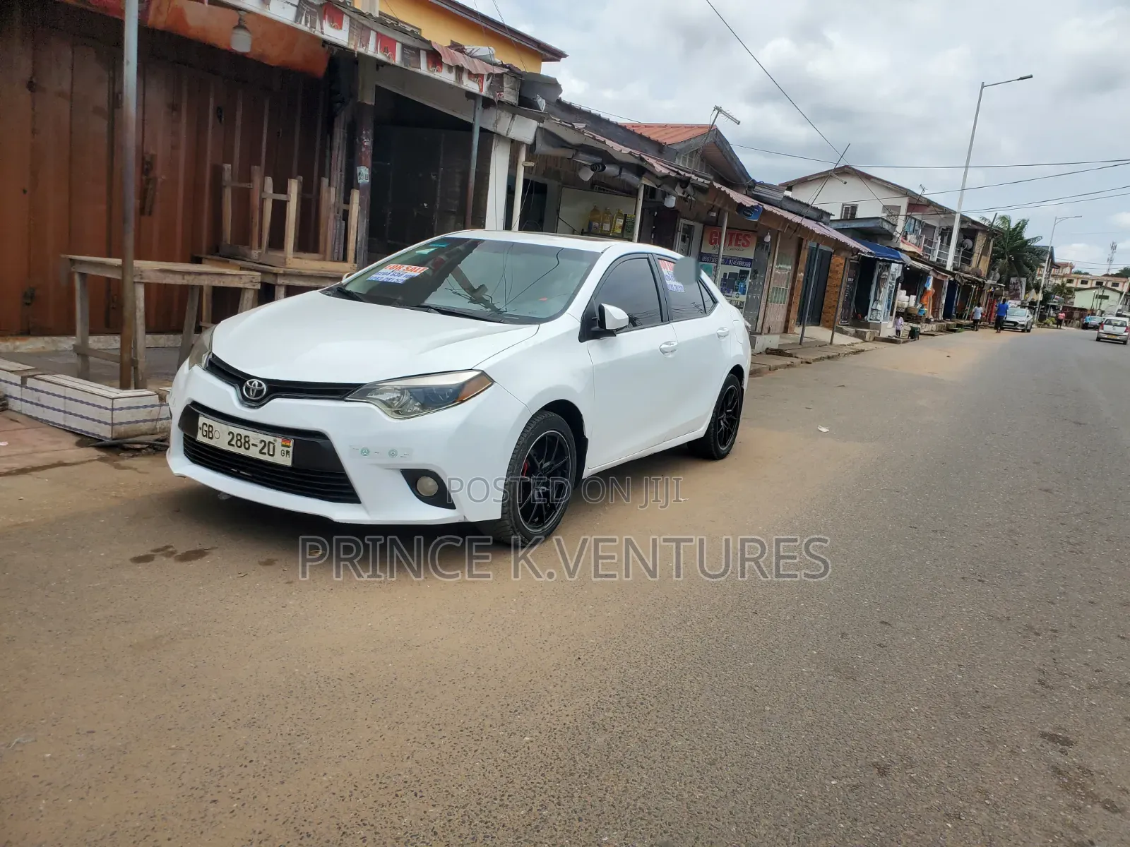 Toyota Corolla L 4dr Sedan (1.8L 4cyl 4A) 2015 White