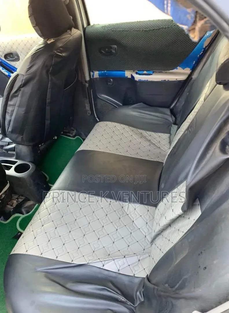 Toyota Corolla L 4dr Sedan (1.8L 4cyl 4A) 2015 White