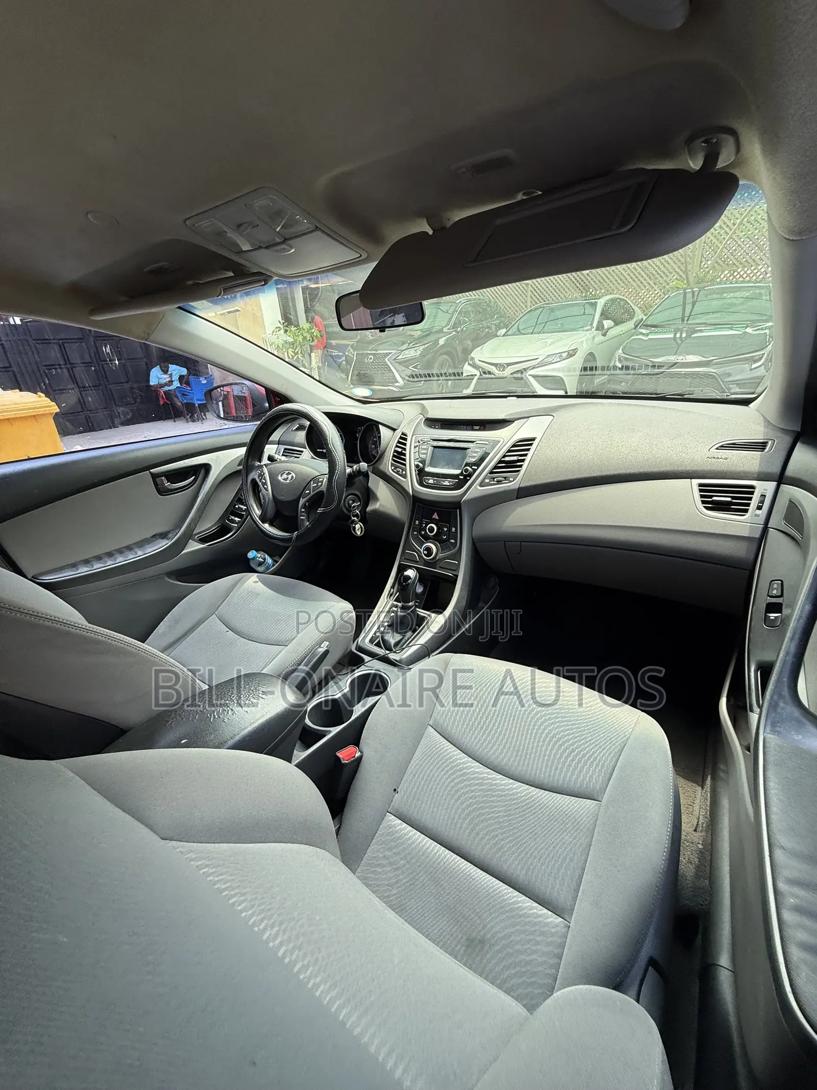 Hyundai Elantra SE 4dr Sedan (1.8L 4cyl 6A) 2015 Red