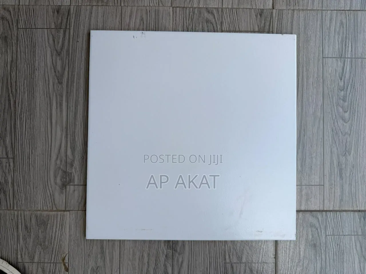 FLOOR 40x40cm