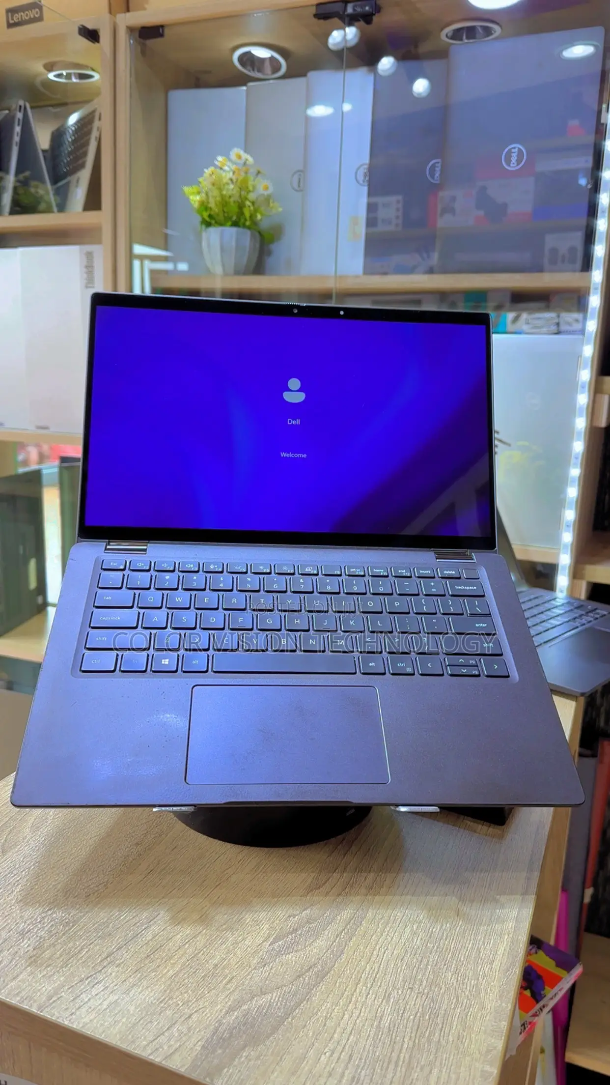 Laptop Dell Latitude 7400 2-in-1 16GB Intel Core i5 SSD 256GB