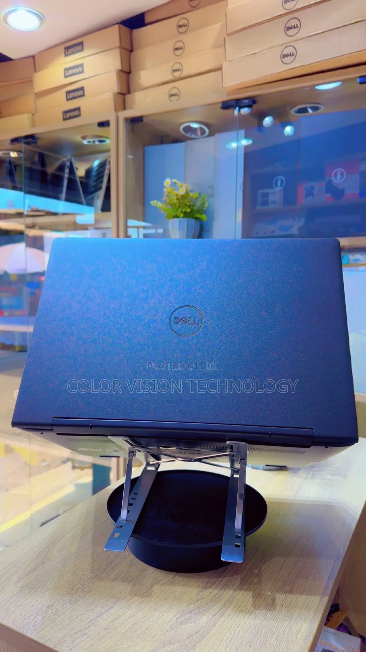 Laptop Dell Inspiron 15 5582 2-in-1 16GB Intel Core i7 SSD 256GB