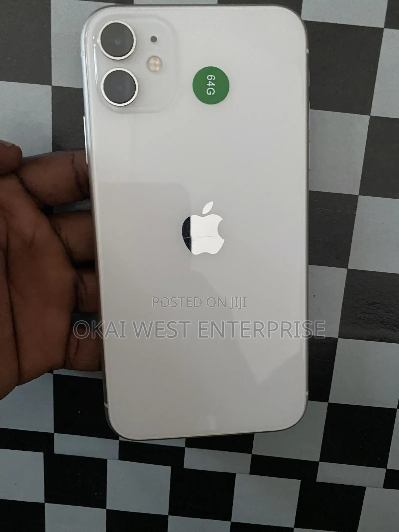 Apple iPhone 11 64 GB White