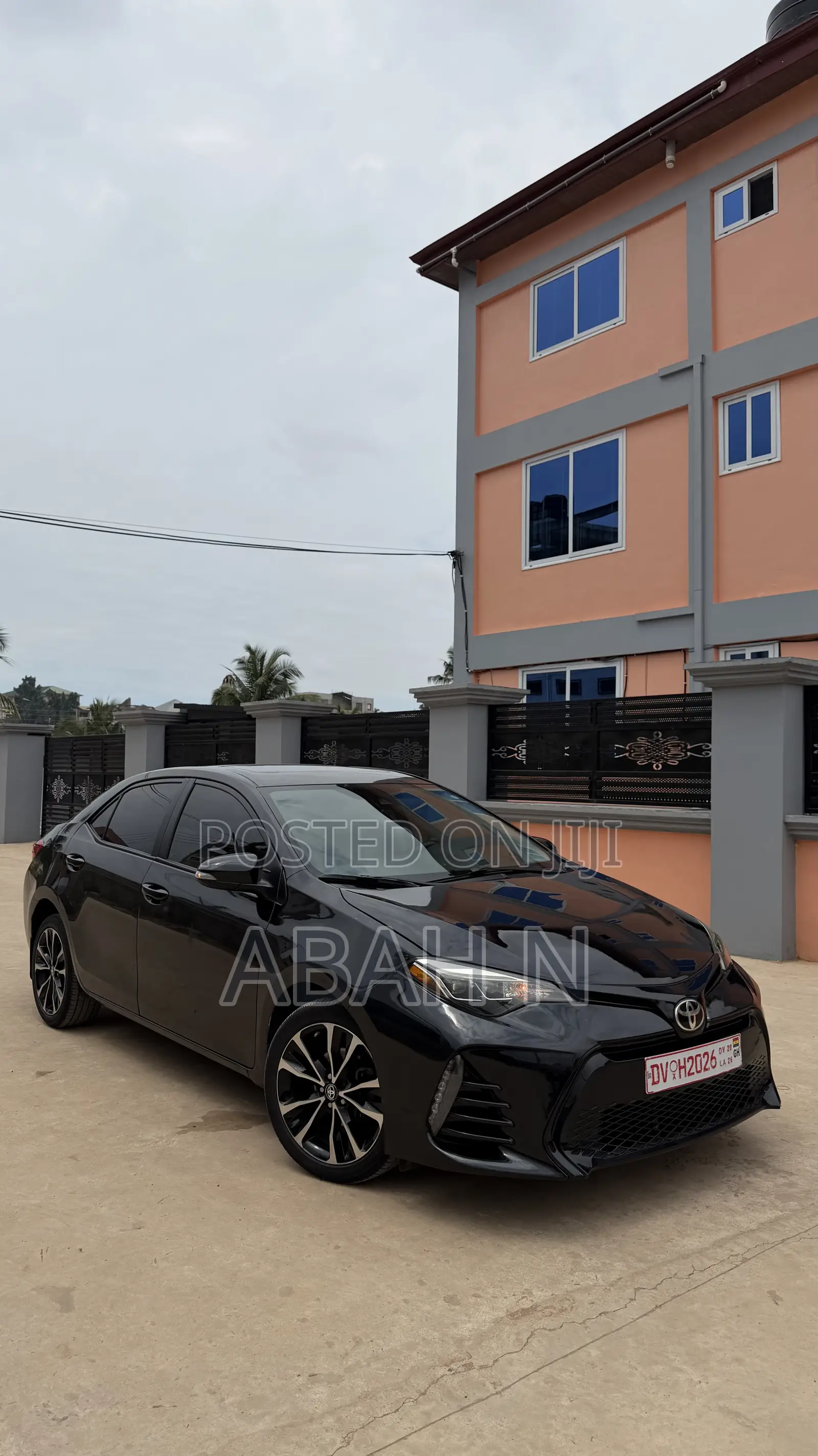 Toyota Corolla XSE (1.8L 4cyl 2A) 2018 Black