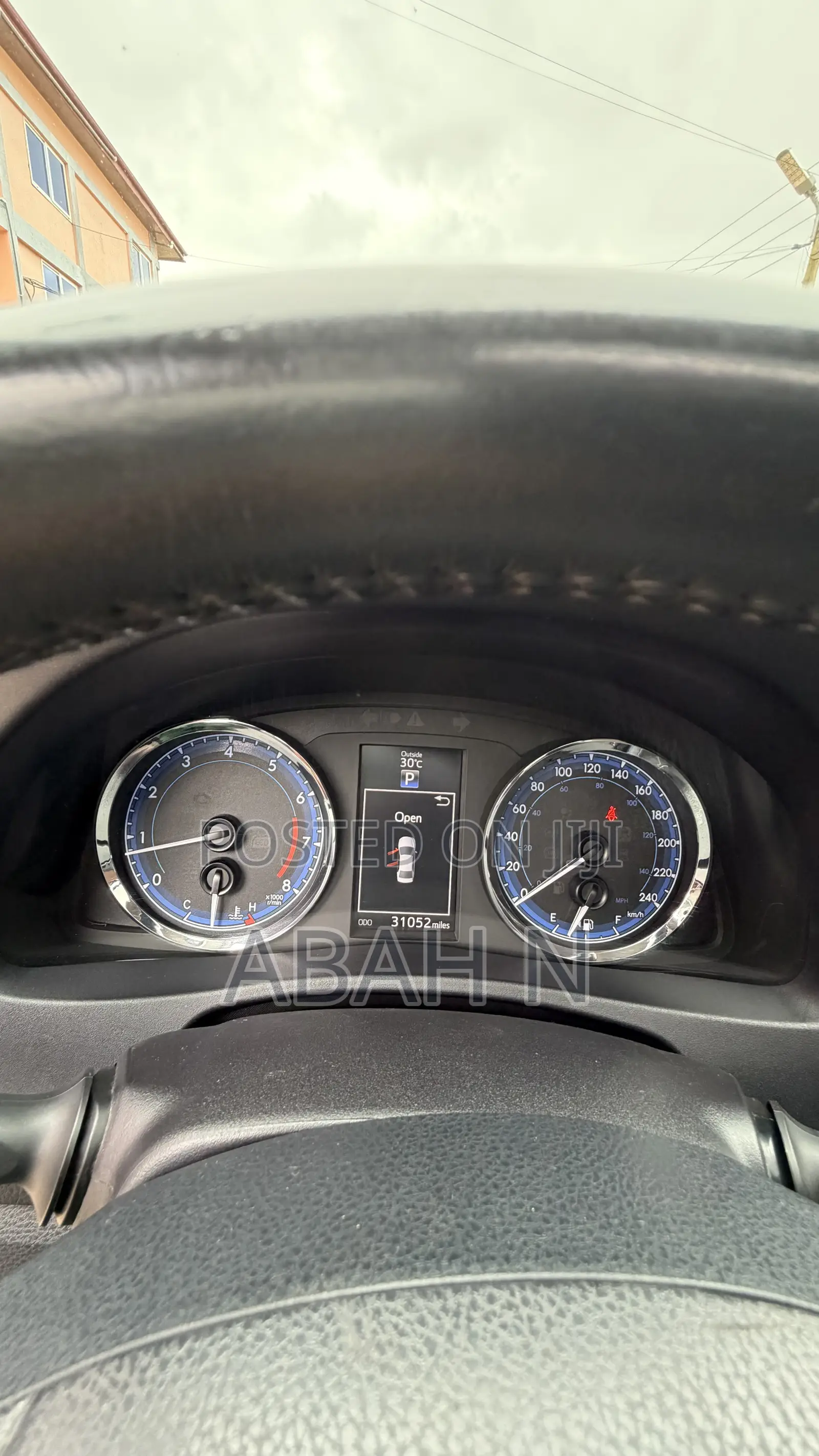 Toyota Corolla XSE (1.8L 4cyl 2A) 2018 Black