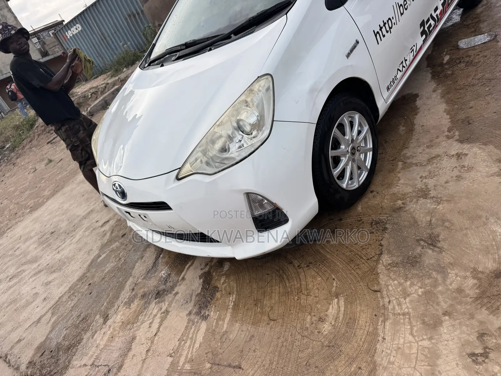 Toyota Aqua S 2014 White