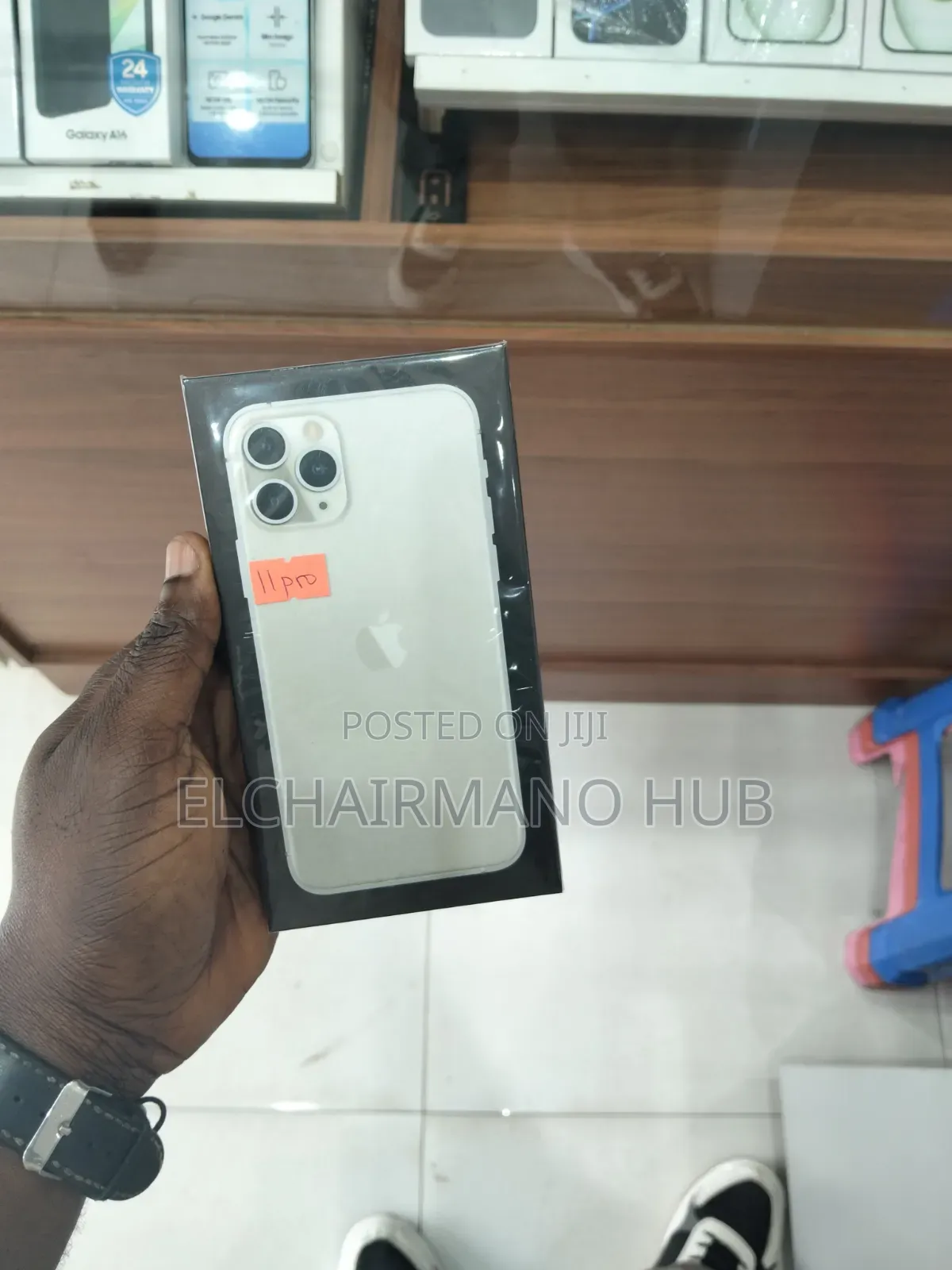 New Apple iPhone 11 Pro 256 GB Black