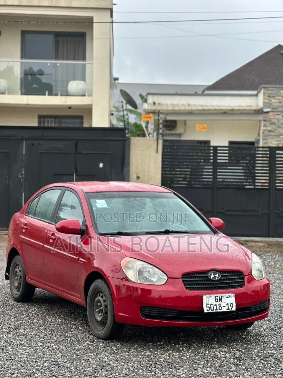 Hyundai Accent 2009 Red