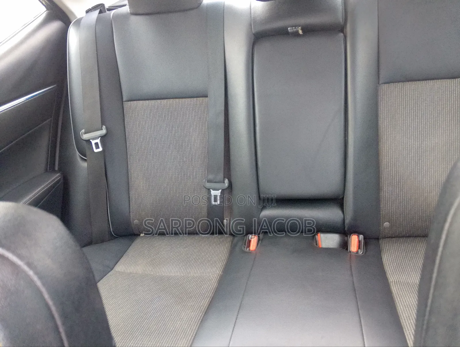 Toyota Corolla 2016 Black