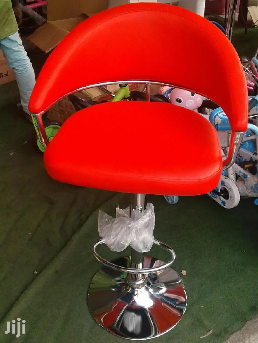 Bar Chair /Saloon Chairs