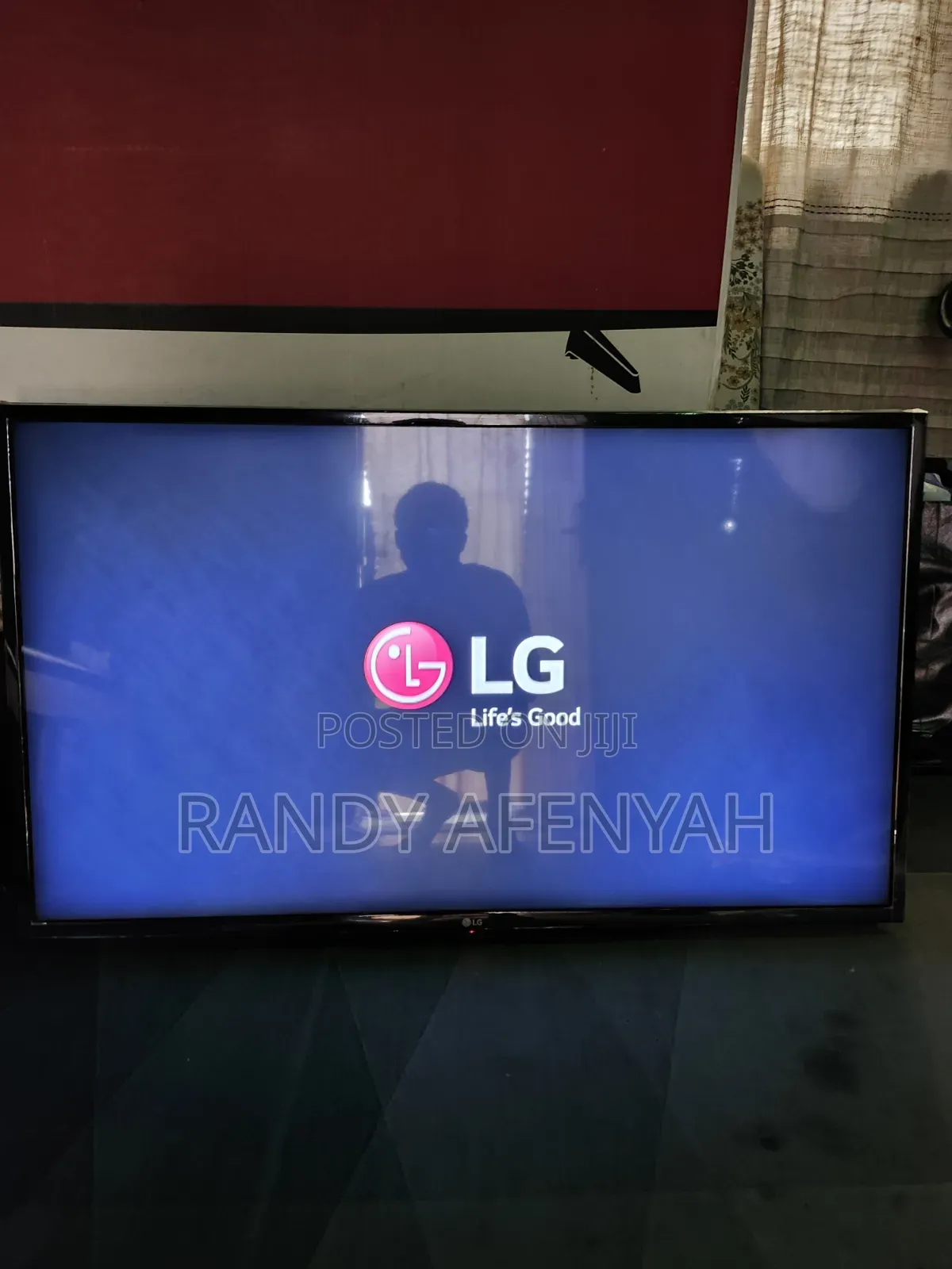 l.g 43 Inches Digital Satellite. New in Box