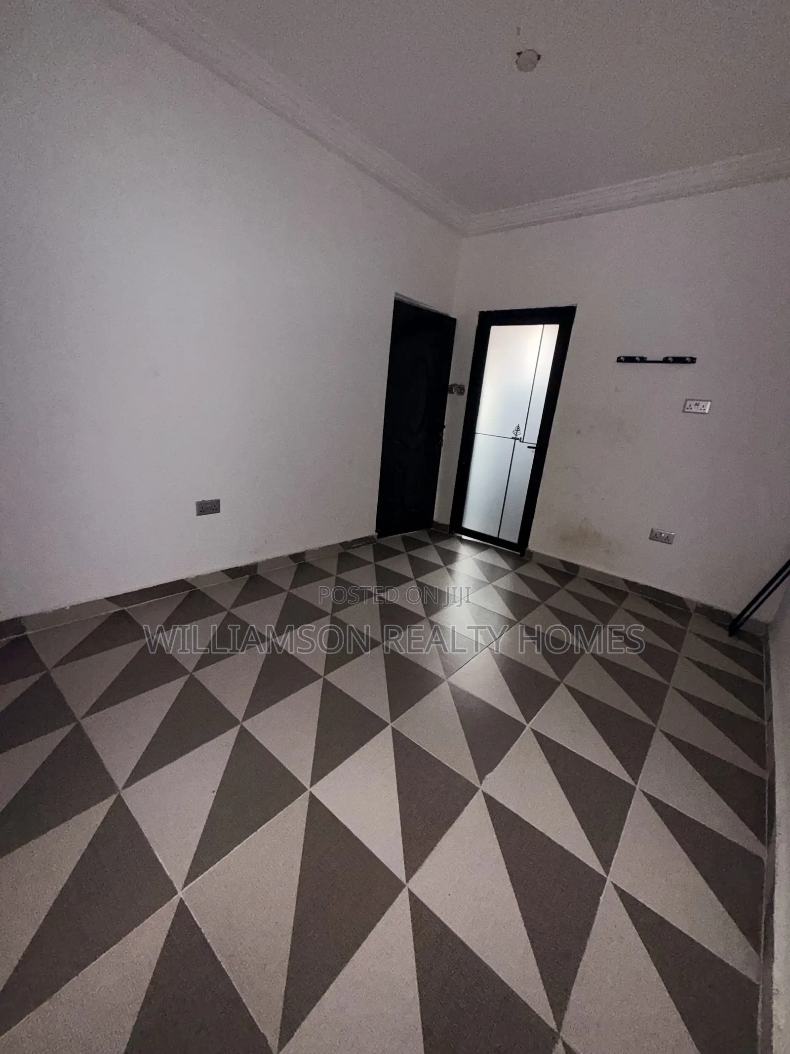 1bdrm Apartment in Spintex Main Road for rent