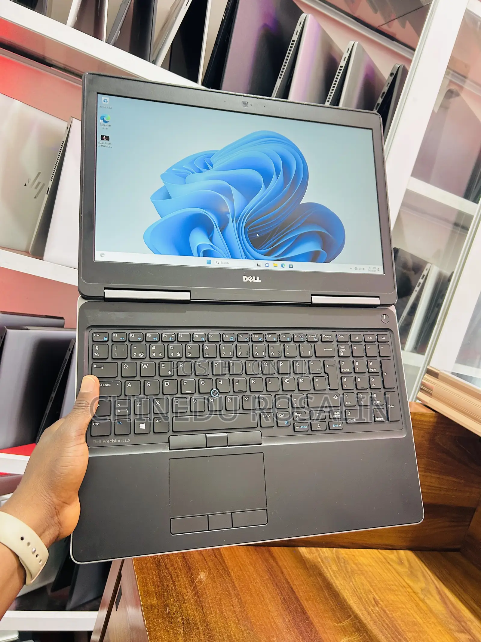 Laptop Dell Precision 7510 16GB Intel Core i7 SSD 256GB