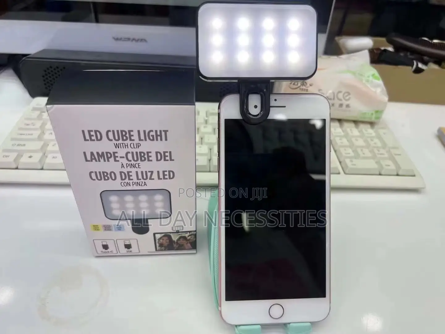 LED Cube Light With Clip – Bright, Portable & Convenient!
