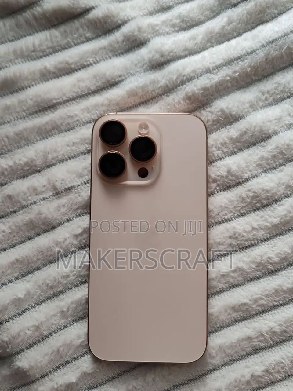 Apple iPhone 16 Pro 128 GB Gold