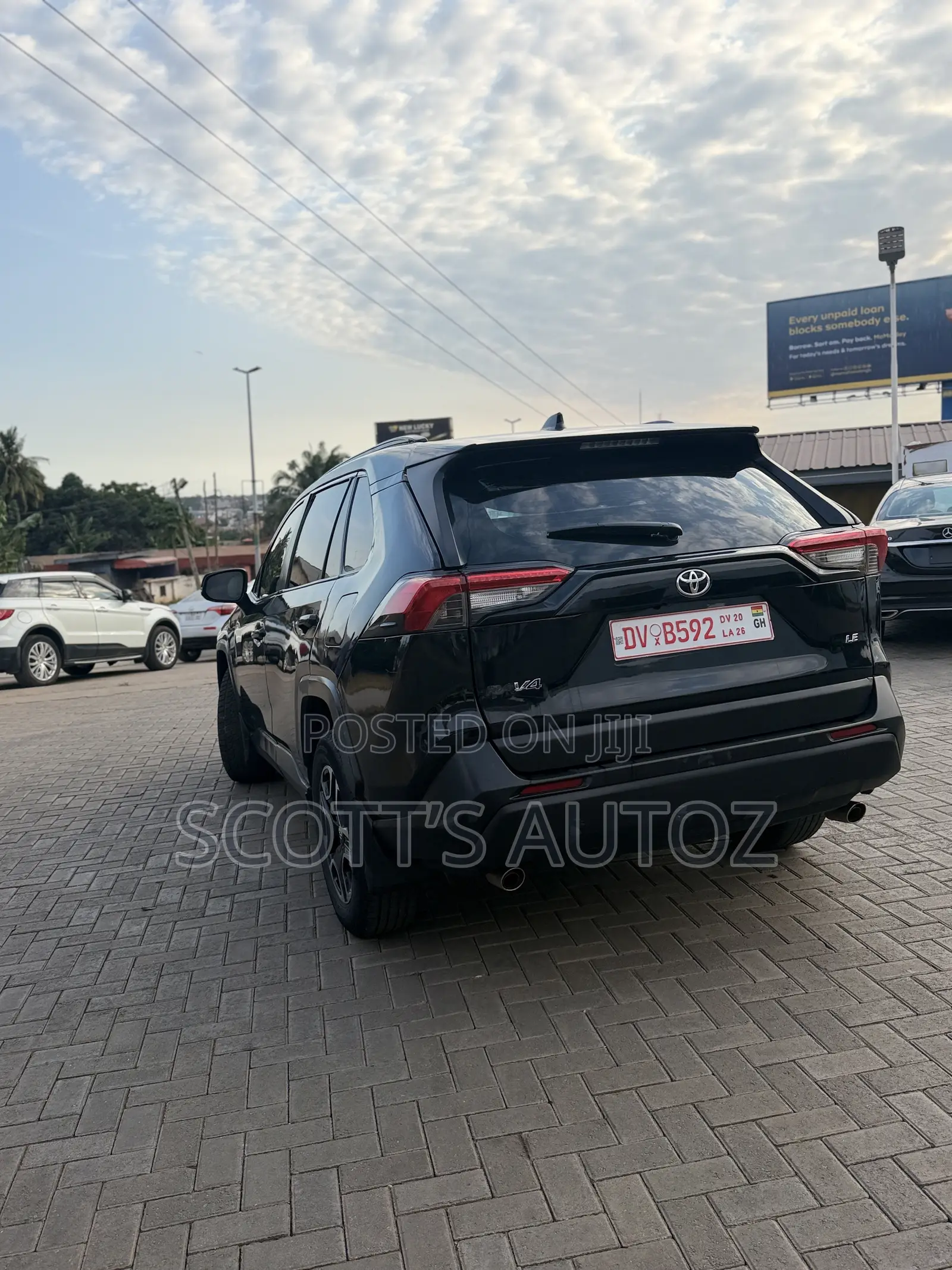 Toyota RAV4 2021 Black